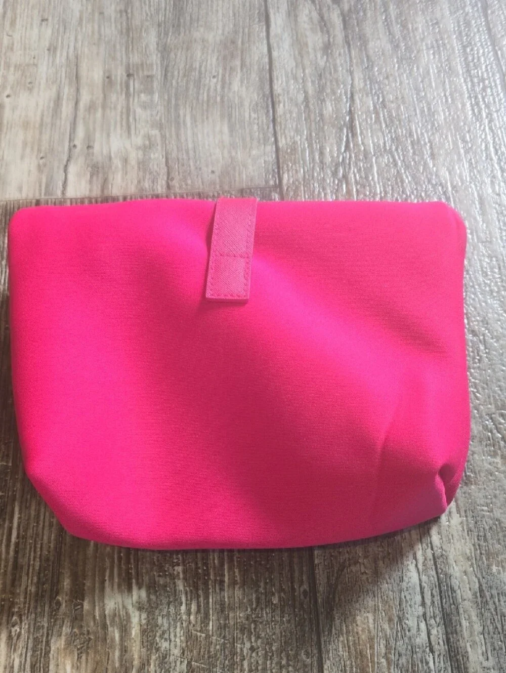 ELEMIS Hot Pink Cosmetic Pouch with Gold Snap